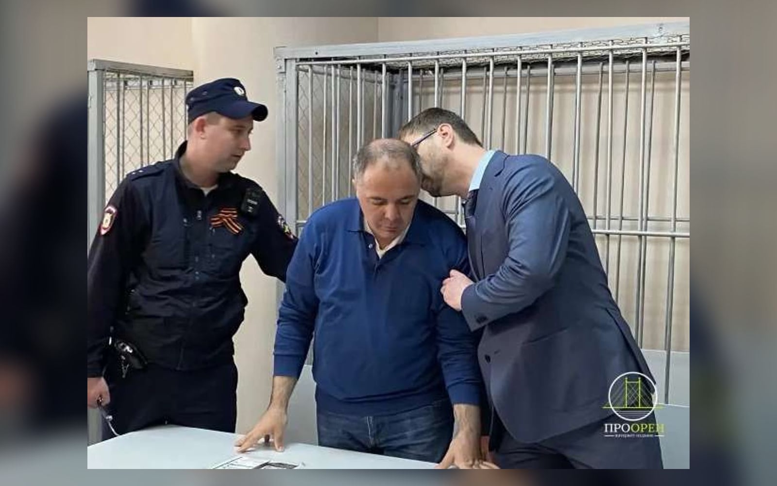 Александр Самбурский в зале суда