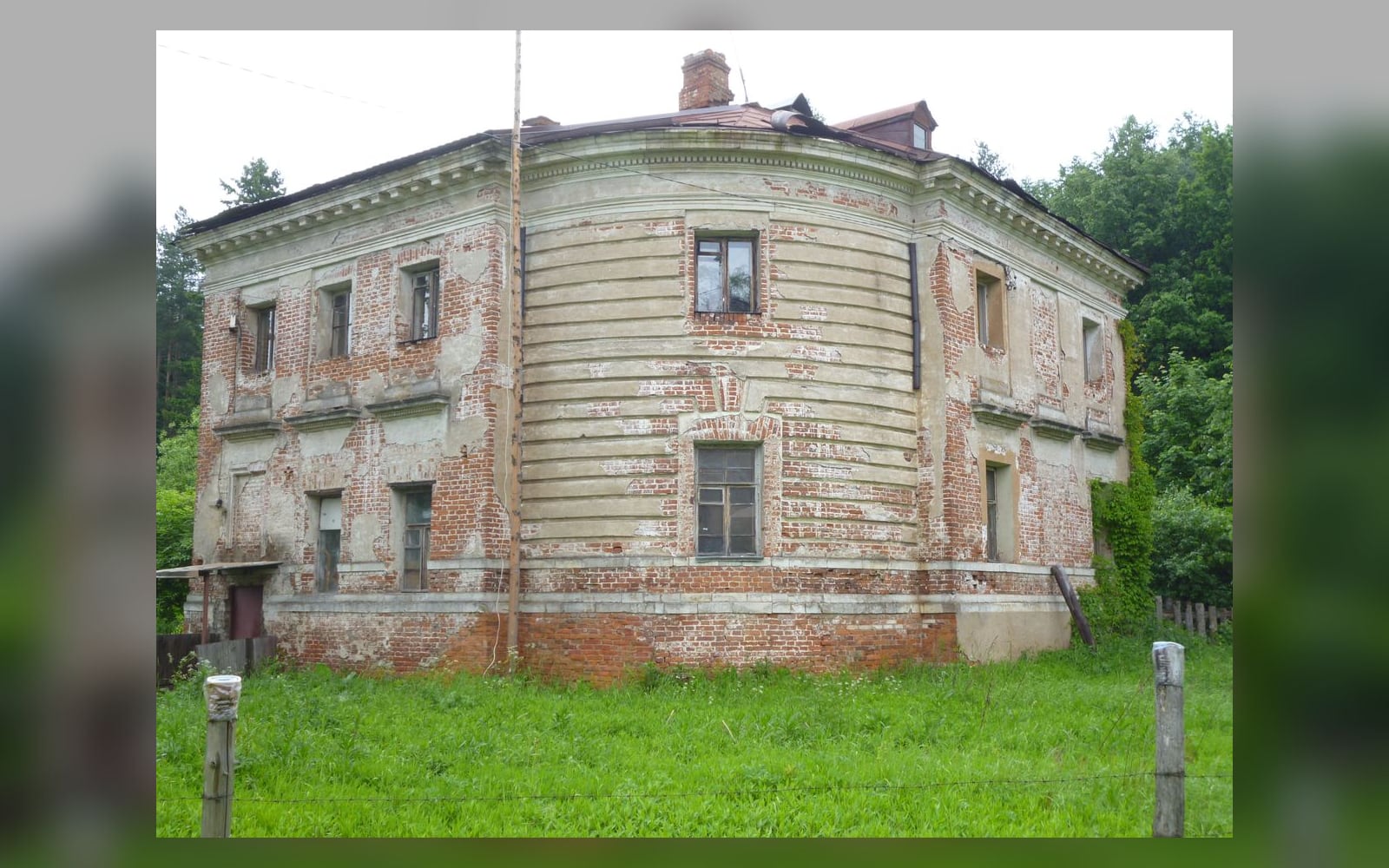 Угловой флигель усадьбы Петровское-Алабино, Наро-Фоминский округ