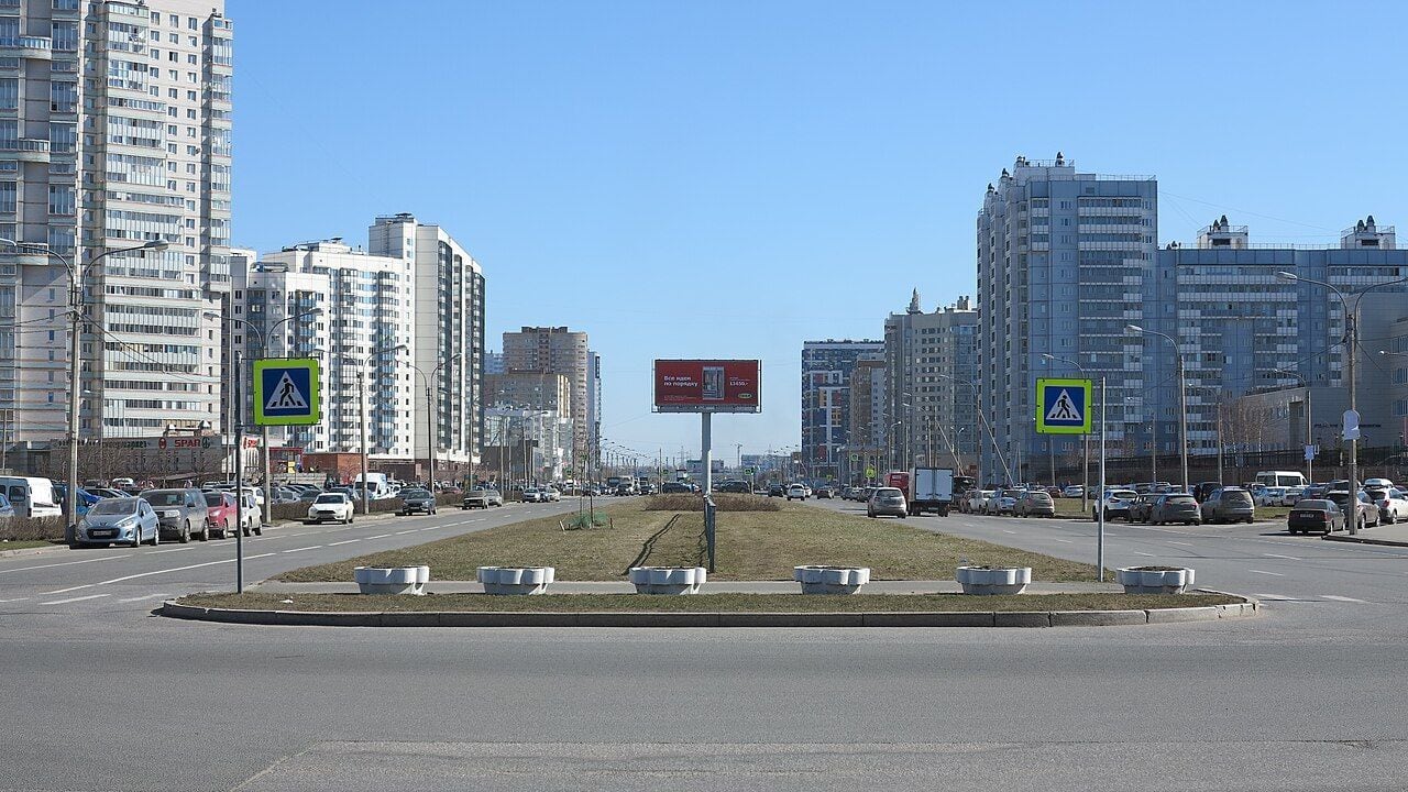 Улица Оптиков, Приморский район Санкт-Петербурга