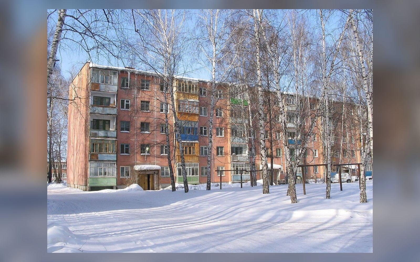 Платят «Т плюс», воды нет: на Кировградской ремонт трубы обещают к 29–30 сентября