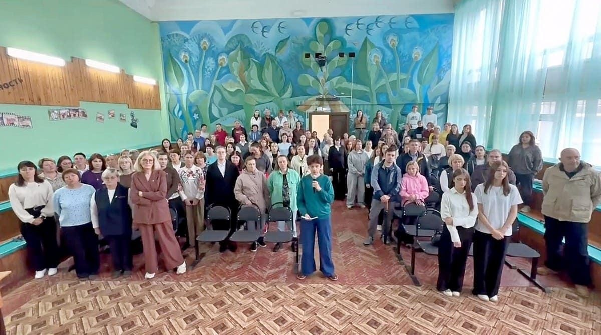 Собрание педагогов и родителей школы №1 в Гусь-Хрустальном