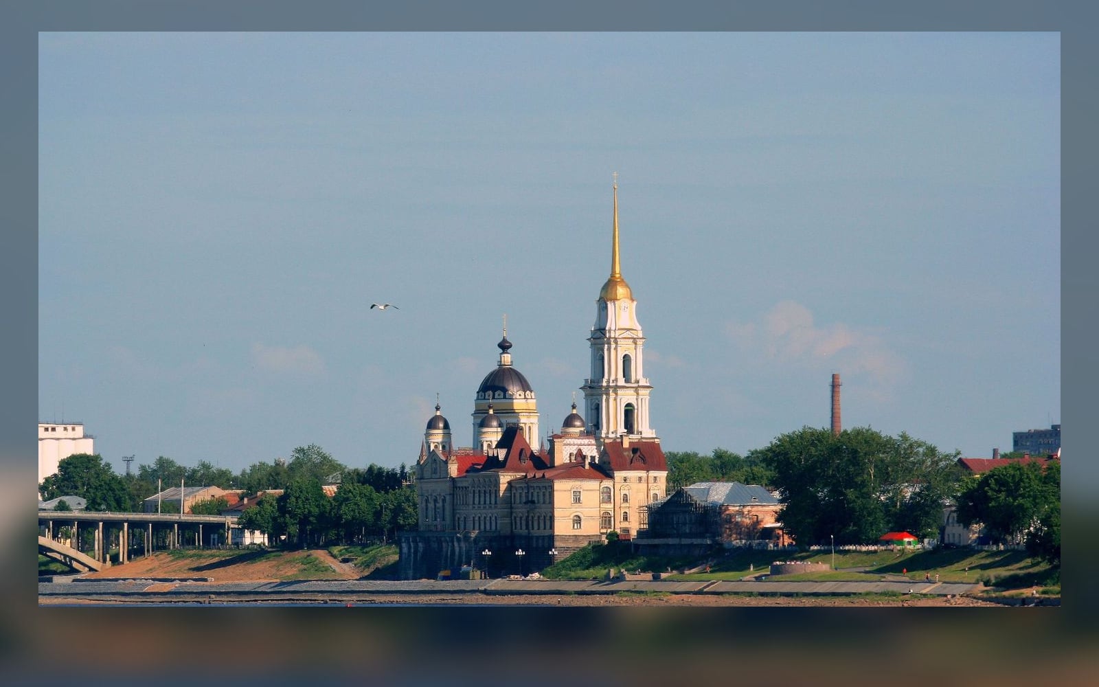 Город менял трубы на бюджет — а замглаве Рыбинска дали десять лет за «покровительство»