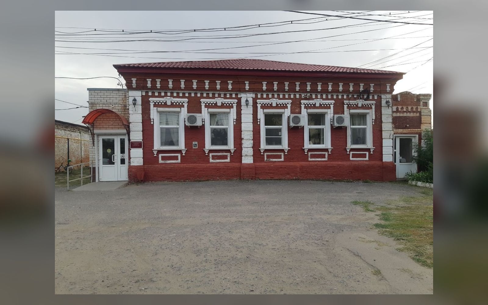 Здание на улице Гоголя в р.п. Елань