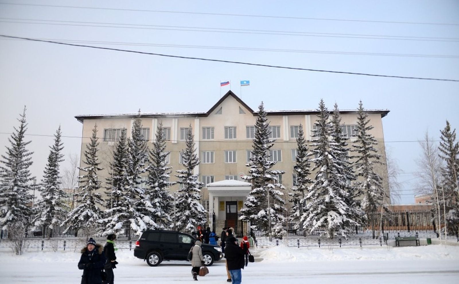 Административное здание в Покровске, Хангаласский улус