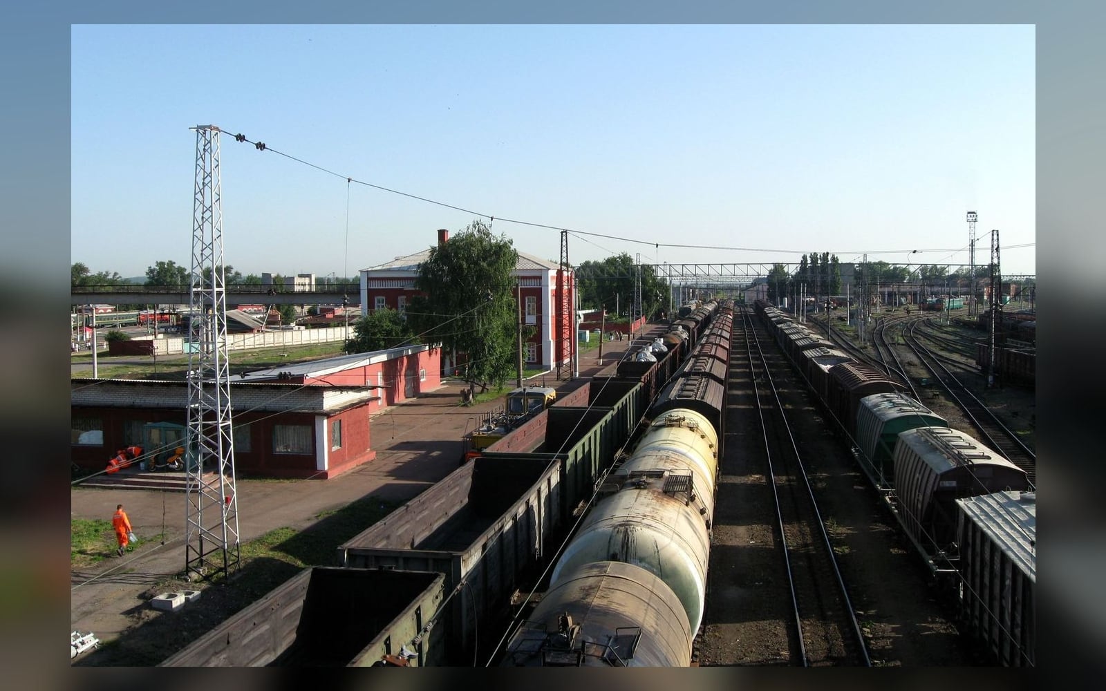 Грузовая платформа станции Курск, 2009 год