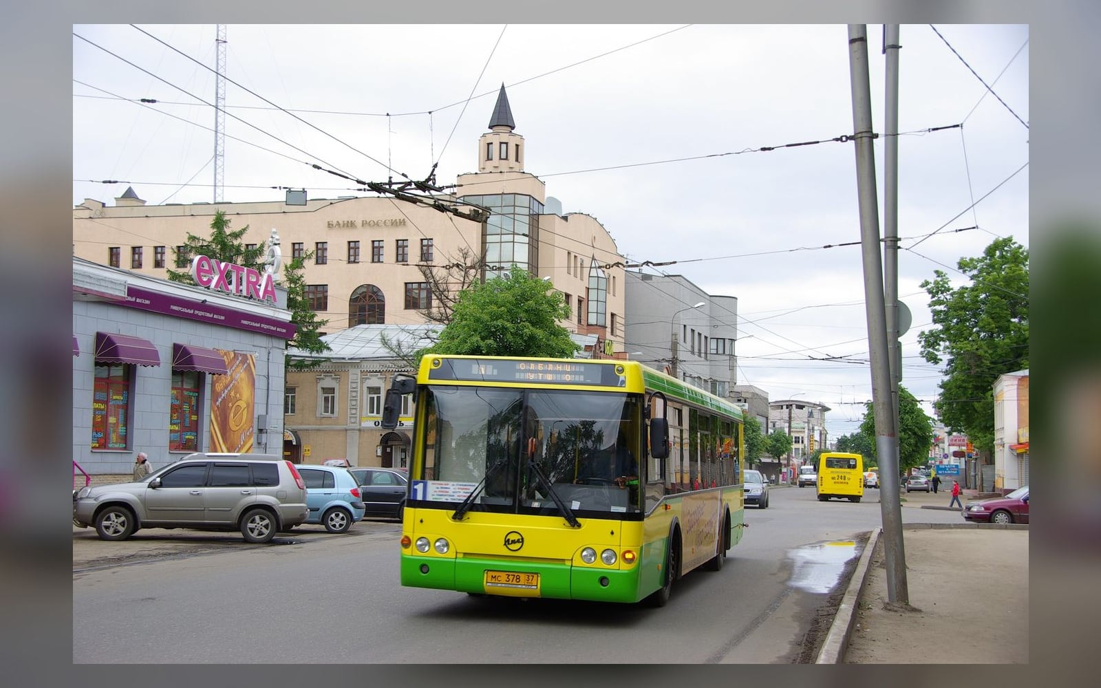 Городской автобус на улице Иванова, 2008 год