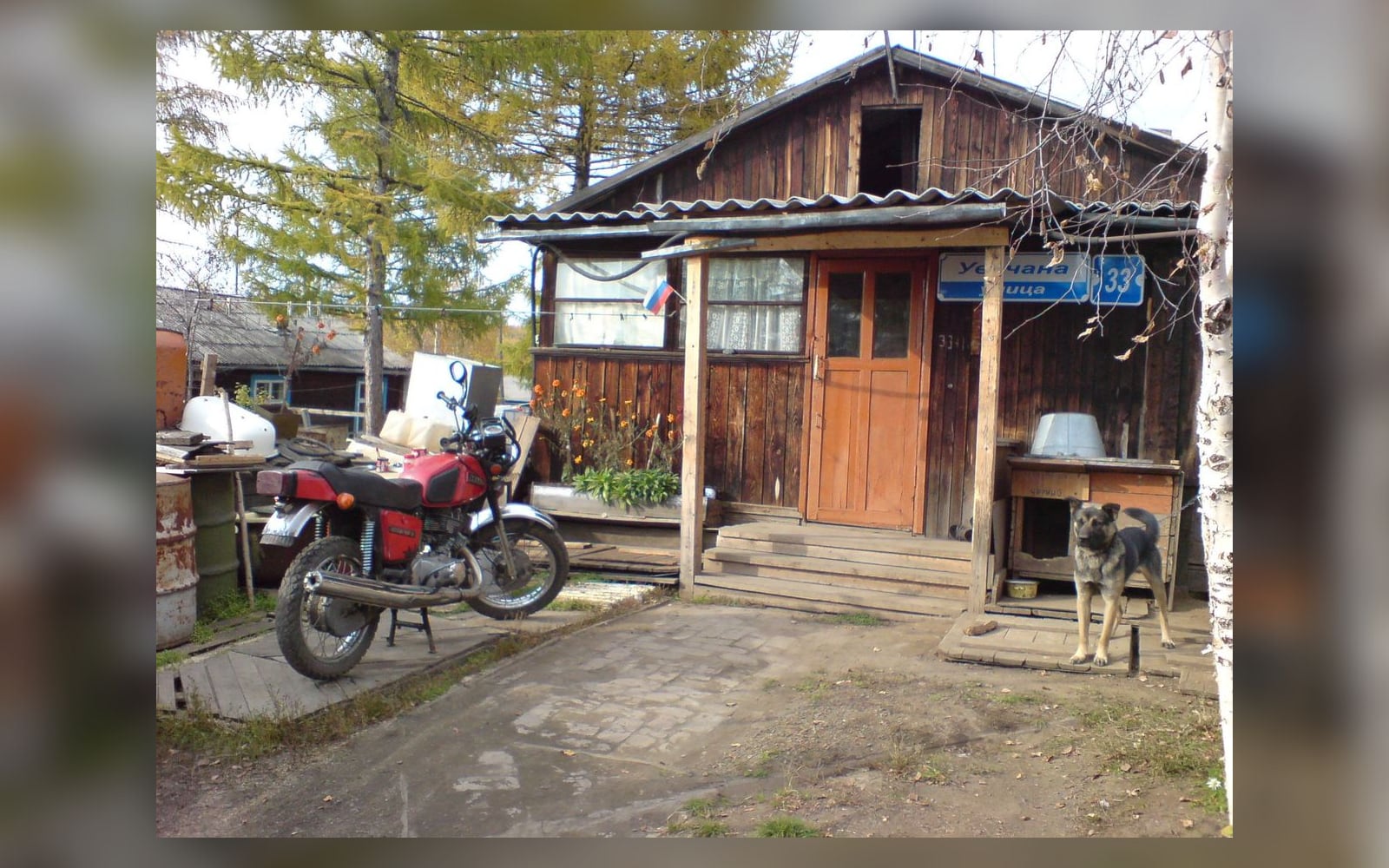 Двор на улице Увачана в Туре