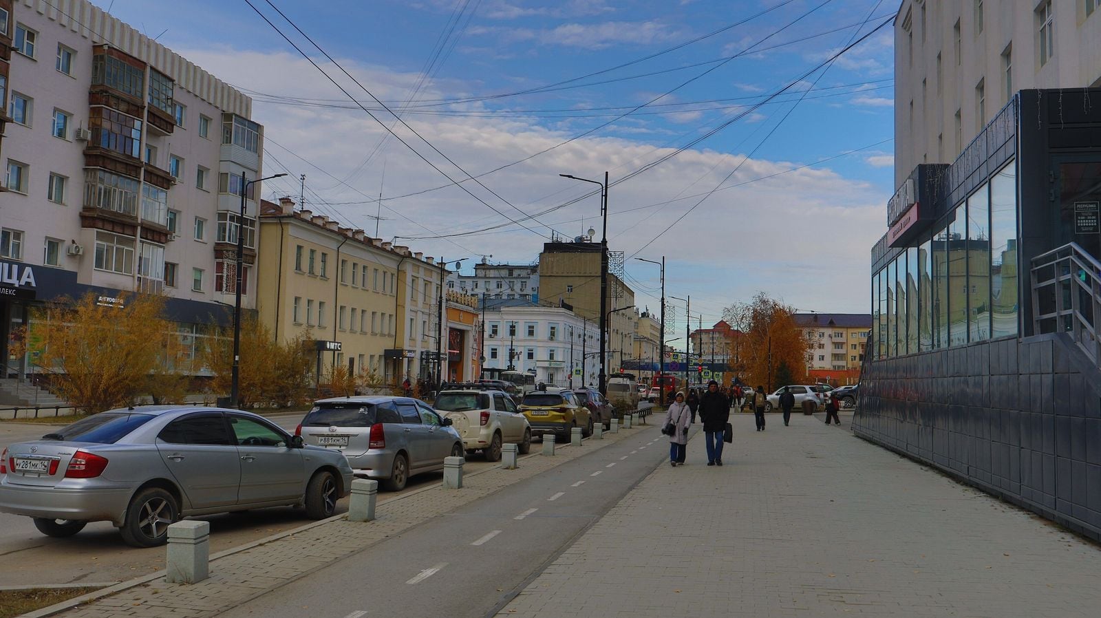 Проспект Ленина в центре Якутска