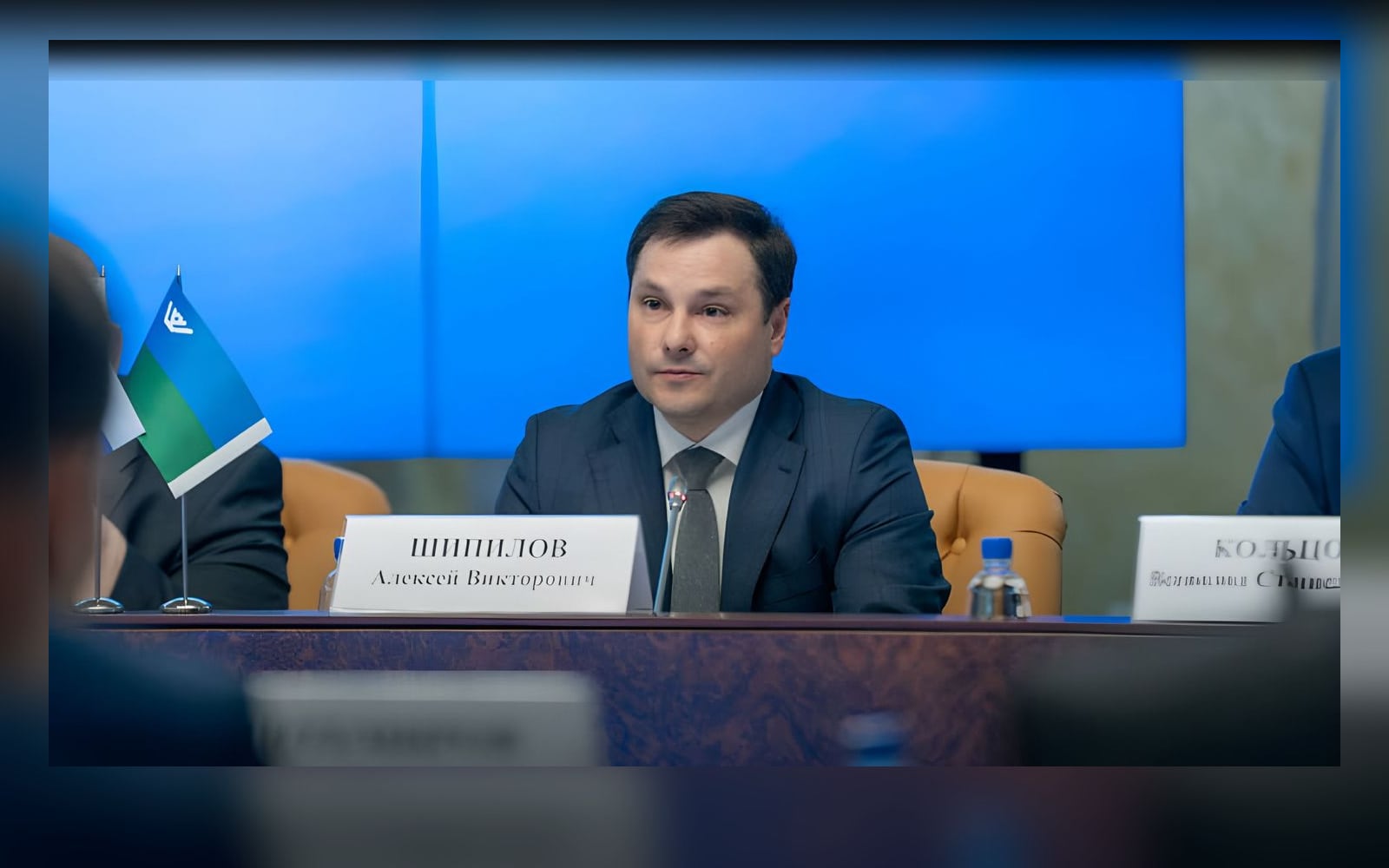 Курировал в Югре профилактику коррупции и ушёл со знаком «За безупречную службу», а через два года из зала суда его увели под конвоем